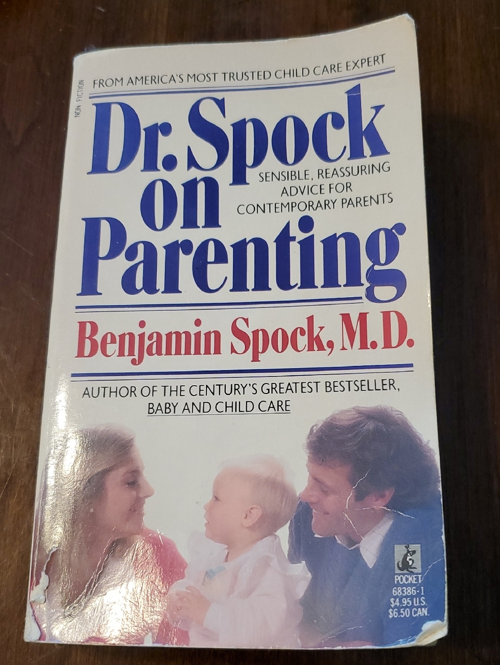 Dr. Spock on Parenting by Benjamin Spock - White & Blue Cover